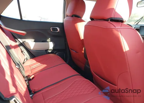 2023 Hyundai Venue Sel z USA, uszkodzony, nr VIN KMHRC8A33PU211620